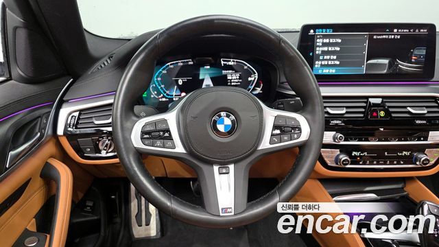 BMW 5 Series (G30) 520i M Sport 2023 — фото 13
