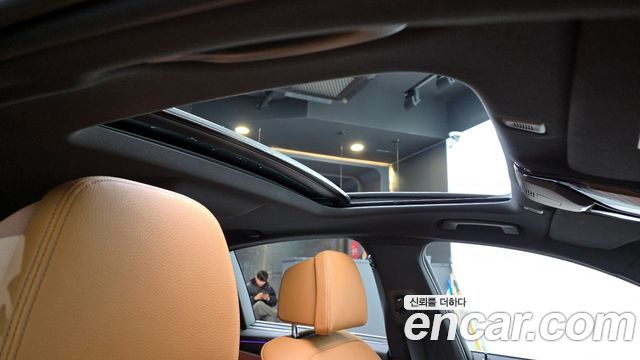 BMW 5 Series (G30) 520i M Sport 2023 — фото 17