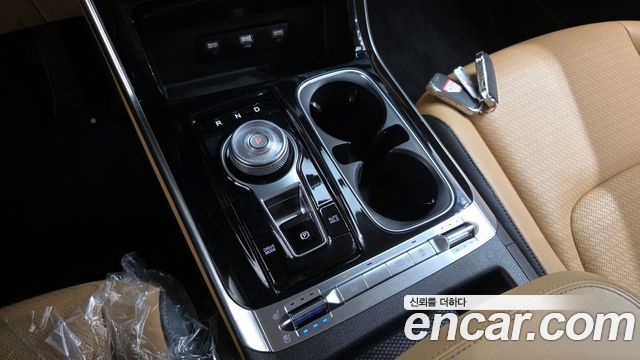 Kia Carnival (IV) Diesel 9-Seater Signature 2023 — фото 9