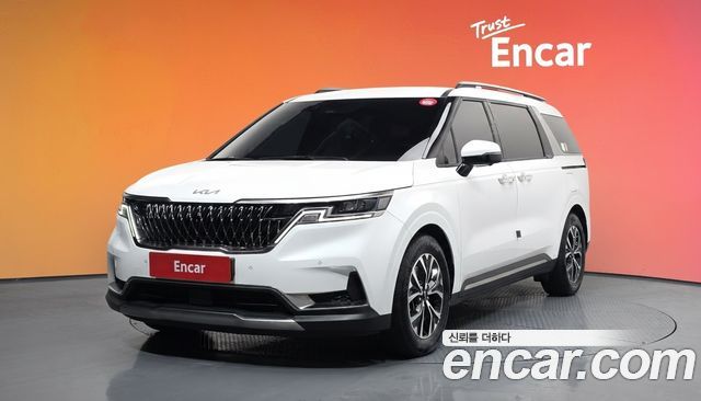 Kia Carnival (IV) Diesel 9-Seater Signature 2023 — фото 1