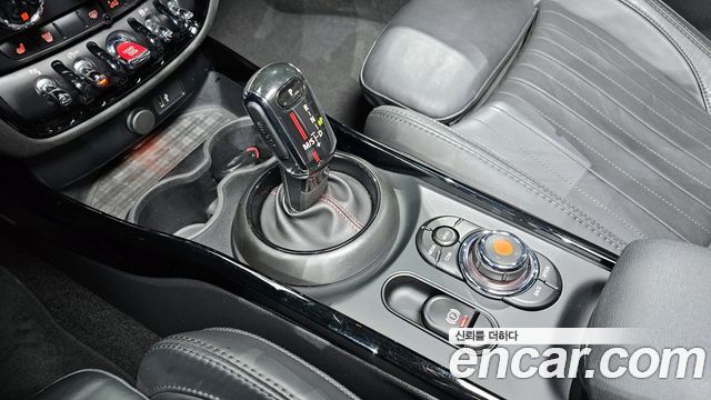 MINI Cooper S Clubman JCW T51 Edition 2020 — фото 9