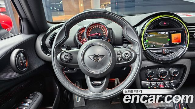MINI Cooper S Clubman JCW T51 Edition 2020 — фото 17