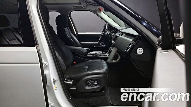 Land Rover Range Rover (IV) 5.0 SC Vogue SE 2014 — фото 10