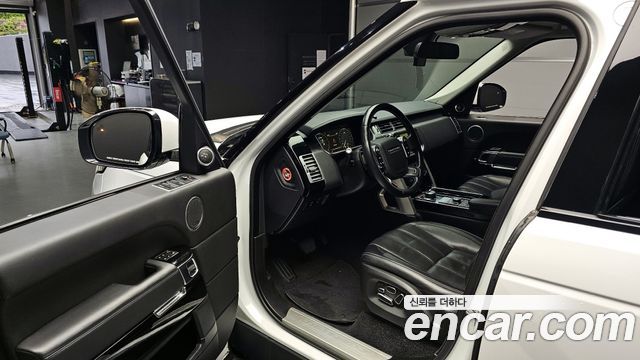 Land Rover Range Rover (IV) 5.0 SC Vogue SE 2014 — фото 11