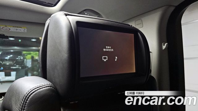 Land Rover Range Rover (IV) 5.0 SC Vogue SE 2014 — фото 16