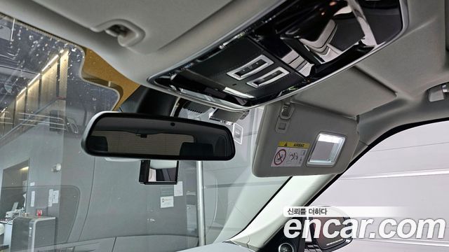 Land Rover Range Rover (IV) 5.0 SC Vogue SE 2014 — фото 18