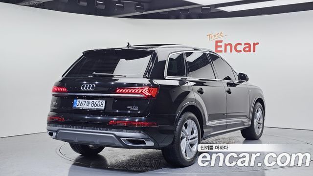 Audi Q7 (4M) 45 TDI Quattro Premium 2022 — фото 2