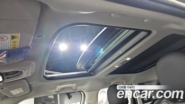 MINI Cooper S 5Door HIGH 3rd 2020 — фото 23