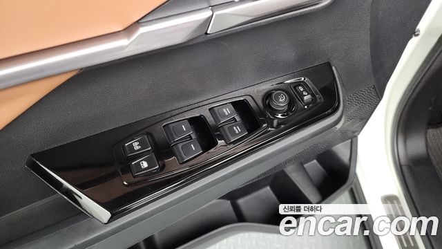 KG Mobility (SsangYong) Torres Gasoline 1.5 2WD T7 2024 — фото 18