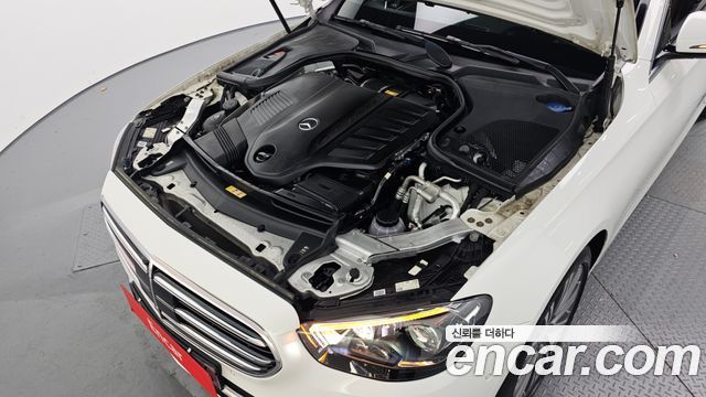 Mercedes-Benz E-Class (W213) E450 4MATIC Exclusive 2021 — фото 6