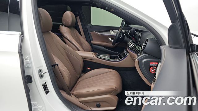 Mercedes-Benz E-Class (W213) E450 4MATIC Exclusive 2021 — фото 15