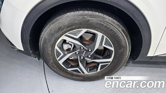 Kia Sportage (V) Diesel 2.0 2WD Prestige 2023 — фото 5