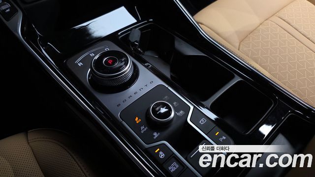 Kia Sorento (IV) HEV 1.6 2WD Noblesse 2023 — фото 9