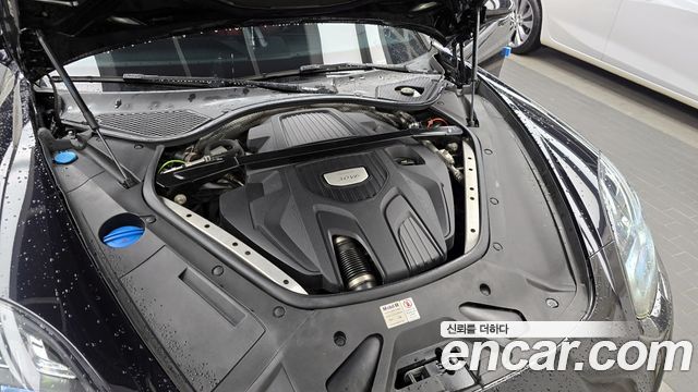 Porsche Panamera (971) 3.0 AWD 2018 — фото 6