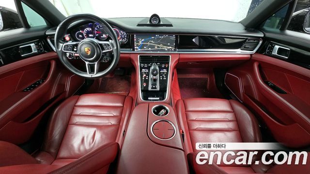 Porsche Panamera (971) 3.0 AWD 2018 — фото 7