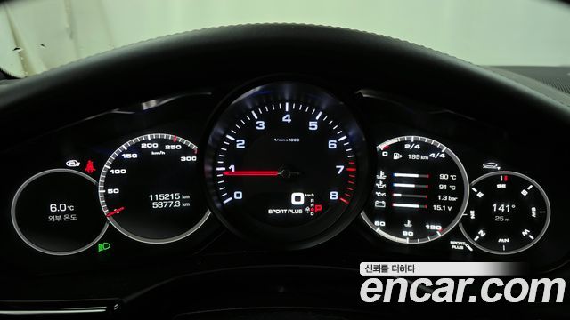 Porsche Panamera (971) 3.0 AWD 2018 — фото 8
