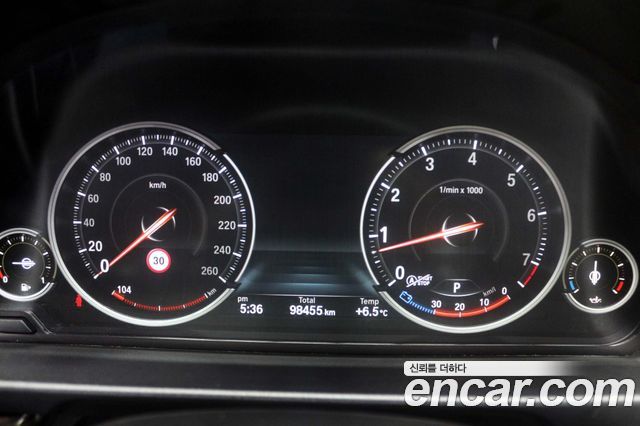 BMW 5 Series (F10) 528i M Aero Dynamic 2016 — фото 8
