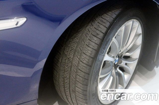 BMW 5 Series (F10) 528i M Aero Dynamic 2016 — фото 10
