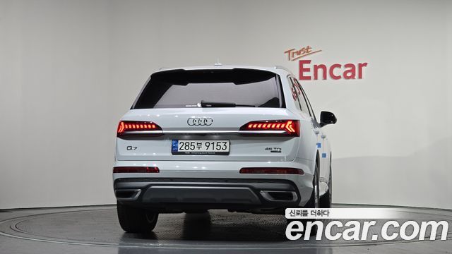 Audi Q7 (4M) 45 TDI Quattro Premium 2022 — фото 4