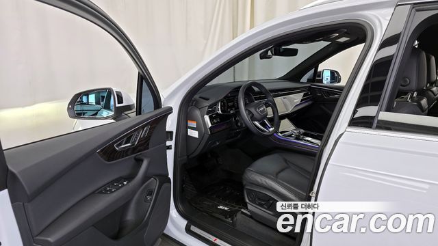 Audi Q7 (4M) 45 TDI Quattro Premium 2022 — фото 10