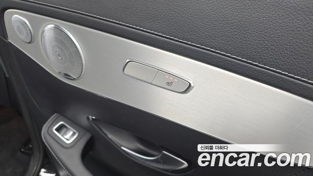 Mercedes-Benz GLC-Class (X253) GLC300 4MATIC AMG Line 2019 — фото 19