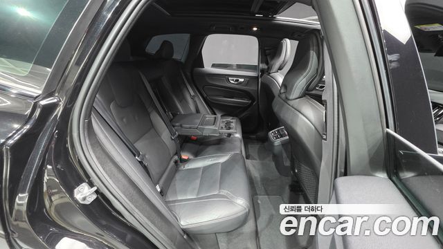 Volvo XC60 (II) B6 R-Design 2022 — фото 23