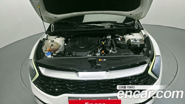 Kia Sportage (V) Diesel 2.0 2WD Prestige 2023 — фото 6