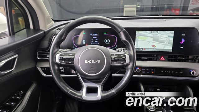 Kia Sportage (V) Diesel 2.0 2WD Prestige 2023 — фото 13