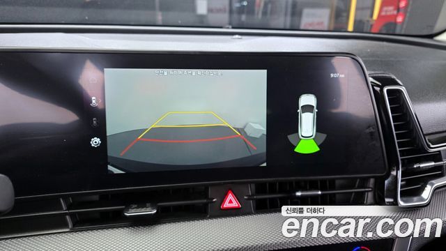 Kia Sportage (V) Diesel 2.0 2WD Prestige 2023 — фото 17