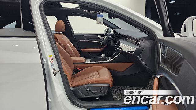 Audi A6 (C8) 45 TFSI Quattro Premium 2021 — фото 10
