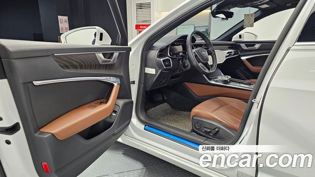 Audi A6 (C8) 45 TFSI Quattro Premium 2021 — фото 11