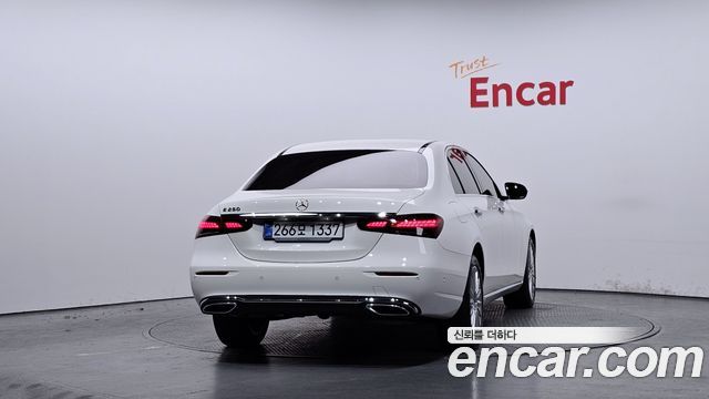 Mercedes-Benz E-Class (W213) E250 Exclusive 2023 — фото 4