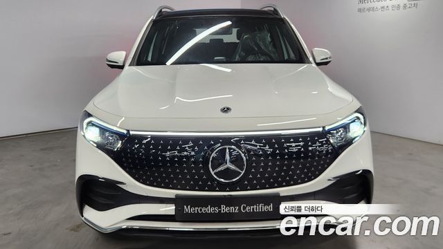 Mercedes-Benz EQB (X243) EQB300 4MATIC AMG Line 2026 — фото 3