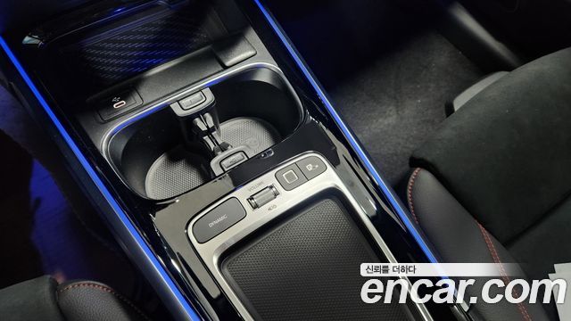 Mercedes-Benz EQB (X243) EQB300 4MATIC AMG Line 2026 — фото 23
