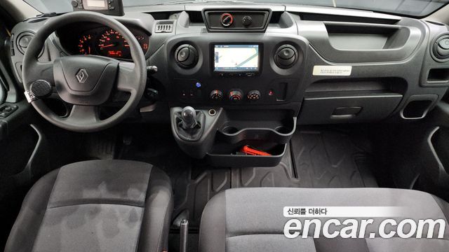 Renault Korea Master School Bus 13-Seater 2020 — фото 7