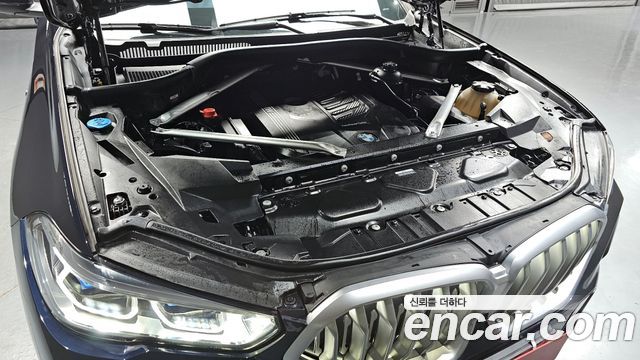 BMW X6 (G06) xDrive40i M Sport 2023 — фото 6