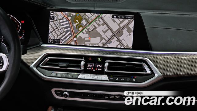 BMW X6 (G06) xDrive40i M Sport 2023 — фото 14
