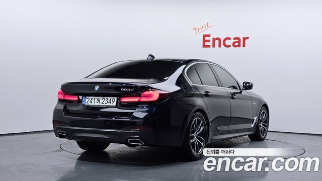 BMW 5 Series (G30) 523d M Sport 2021 — фото 2
