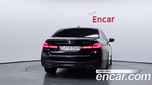BMW 5 Series (G30) 523d M Sport 2021 — фото 4