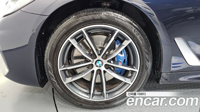 BMW 5 Series (G30) 523d M Sport 2021 — фото 5