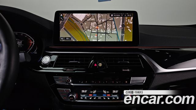 BMW 5 Series (G30) 523d M Sport 2021 — фото 14