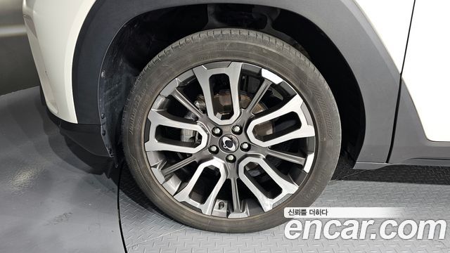 KG Mobility (SsangYong) Torres Bi-fuel 1.5 4WD TL7 2024 — фото 5