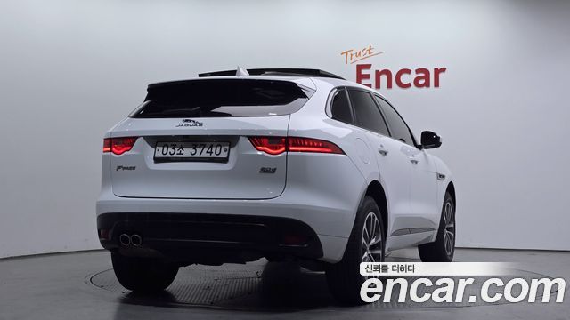 Jaguar F-PACE 20d R-Sport 2018 — фото 2