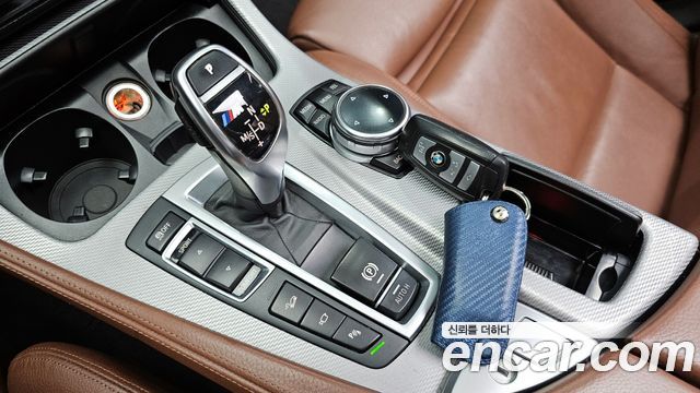 BMW 5 Series (F10) M550d xDrive 2014 — фото 9