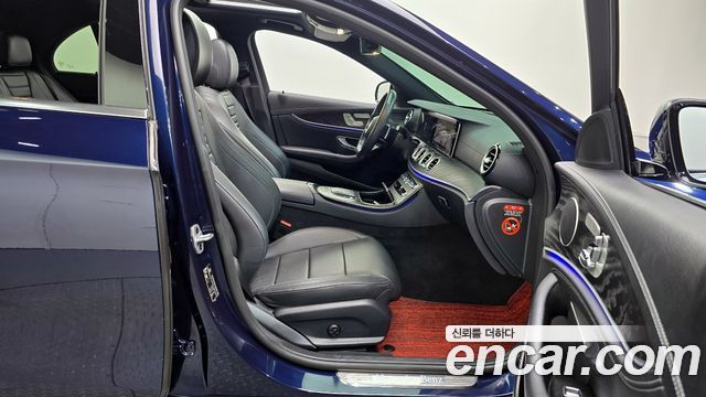 Mercedes-Benz E-Class (W213) E220d 4MATIC AMG Line 2021 — фото 10