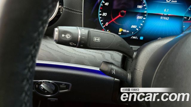 Mercedes-Benz E-Class (W213) E220d 4MATIC AMG Line 2021 — фото 20