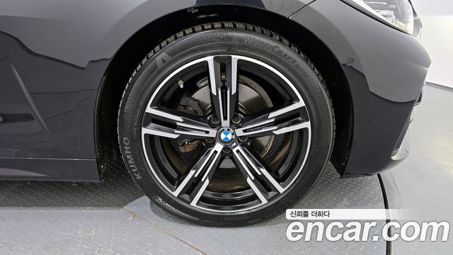 BMW 4 Series (G22) 420i M Sport Coupe 2021 — фото 5