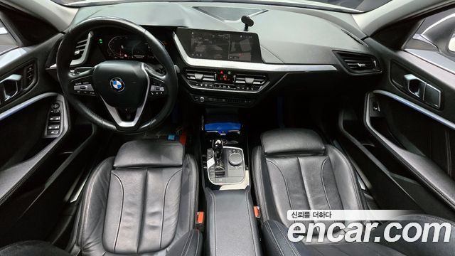 BMW 1 Series (F40) 120i Sports 2022 — фото 7