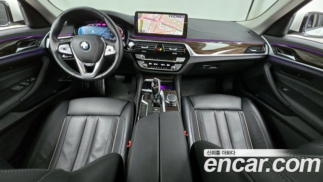 BMW 5 Series (G30) 520i Luxury 2023 — фото 7