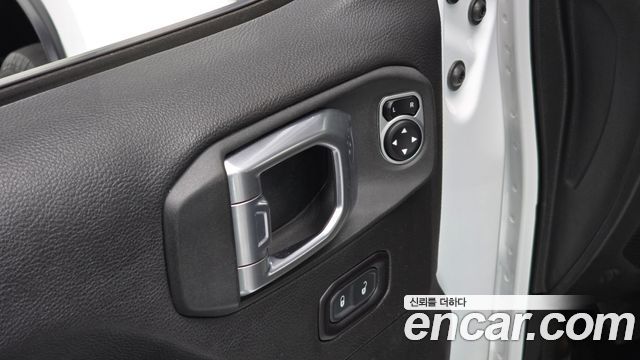 Jeep Wrangler (JL) 2.0 Overland 4Door 2019 — фото 21